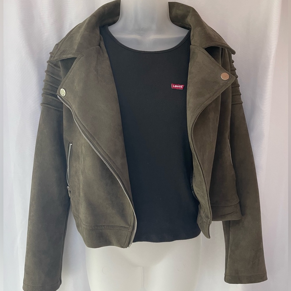 Cropped collared bomber jacket